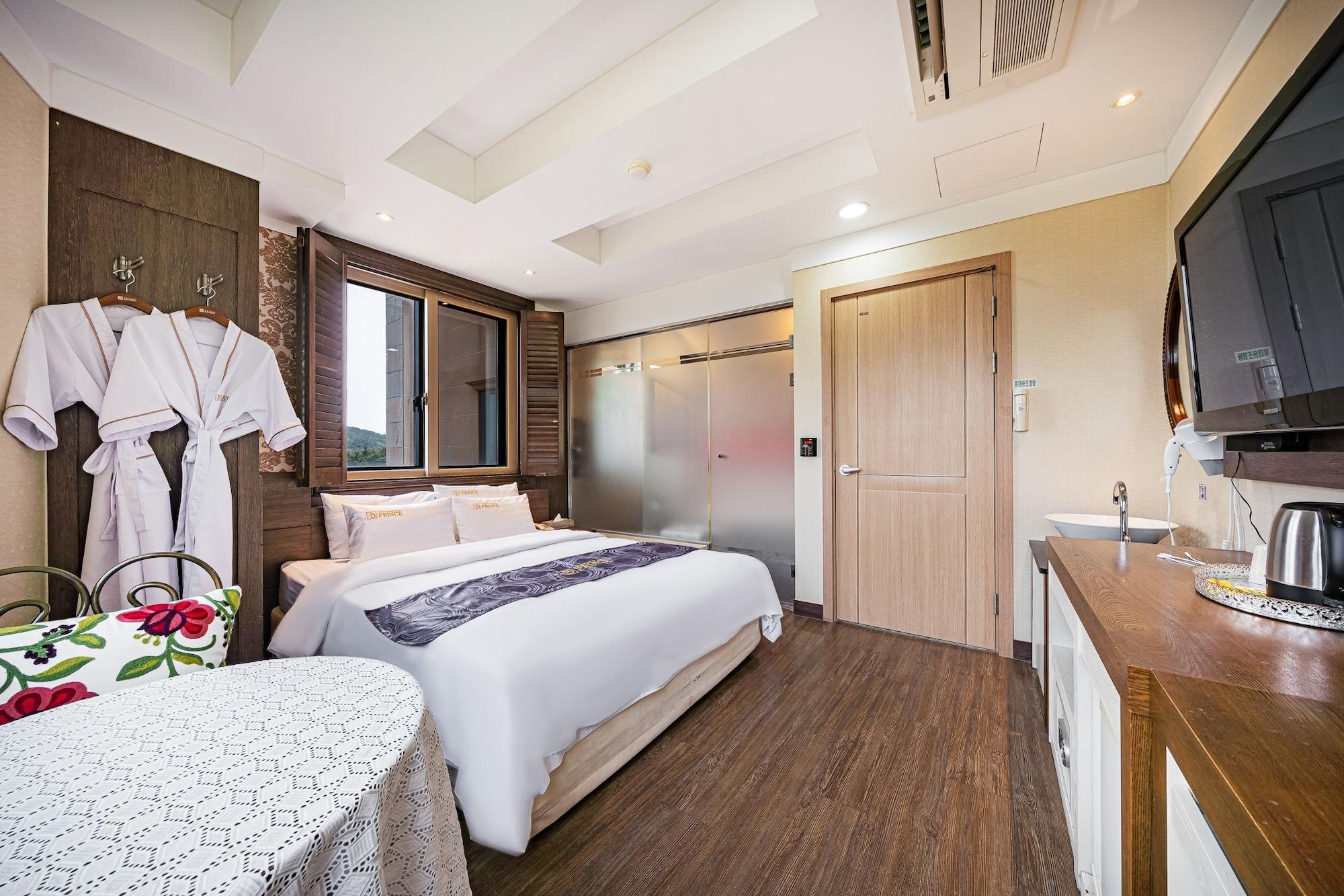 Incheon Prince Hotel מראה חיצוני תמונה