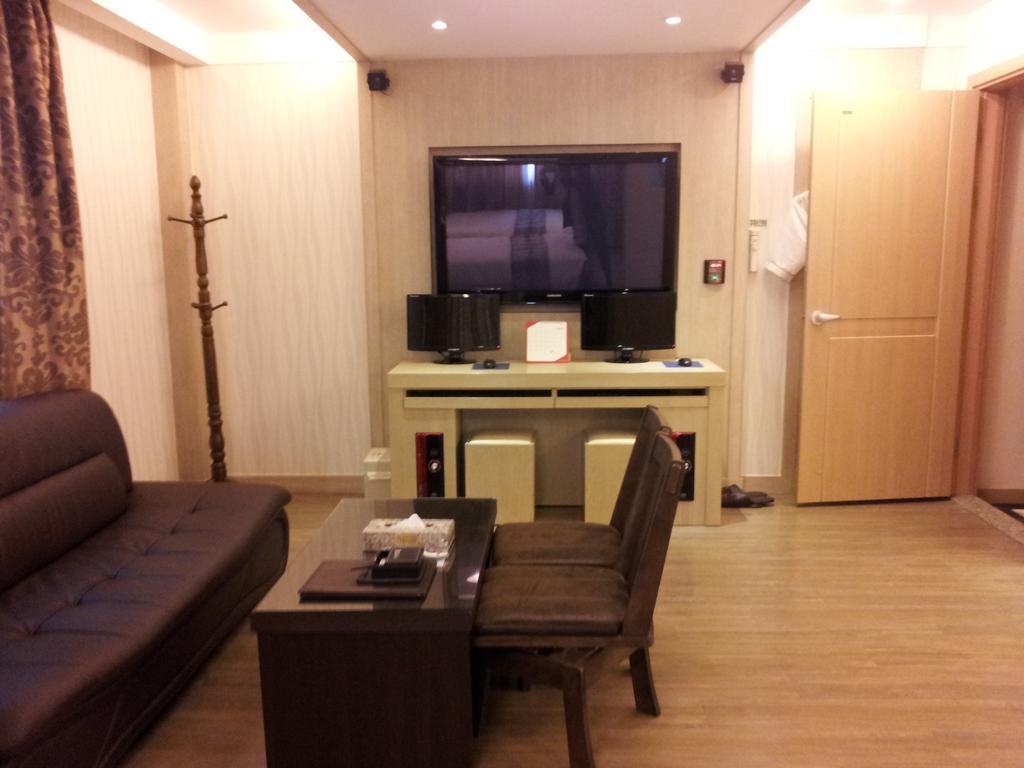 Incheon Prince Hotel חדר תמונה
