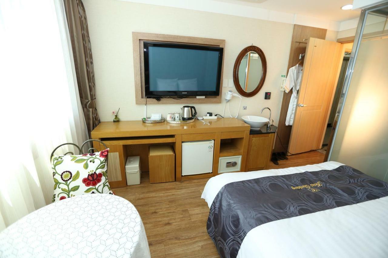 Incheon Prince Hotel מראה חיצוני תמונה